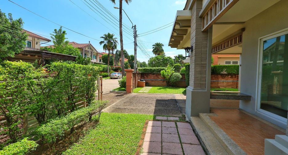 À vendre 4 chambres maison à Bang Khun Thian, Bangkok