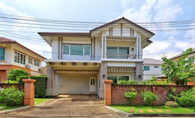 For sale 4 bedrooms house in Bang Khun Thian, Bangkok