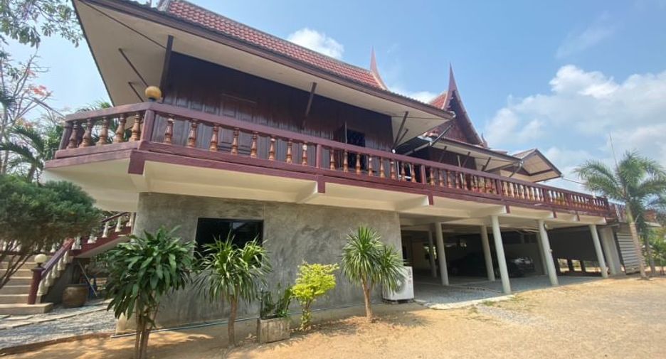 For sale 8 bed villa in Bang Saray, Pattaya