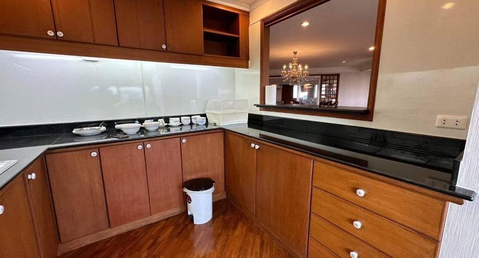 For rent そして for sale 4 Beds condo in Mueang Chiang Mai, Chiang Mai