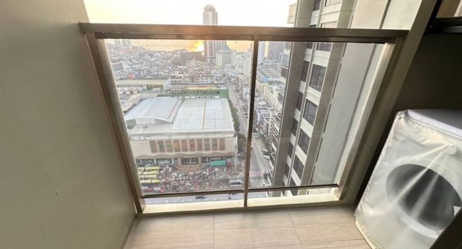 For rent and for sale 1 bed condo in Si Racha, Chonburi
