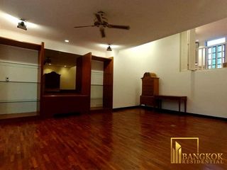 For rent 3 Beds house in Pathum Wan, Bangkok