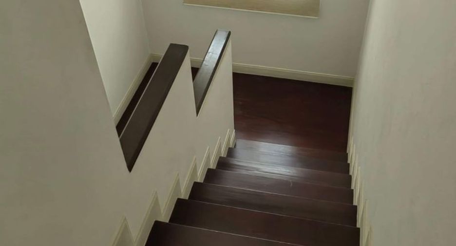 For sale 4 bedrooms house in Mueang Chon Buri, Chonburi