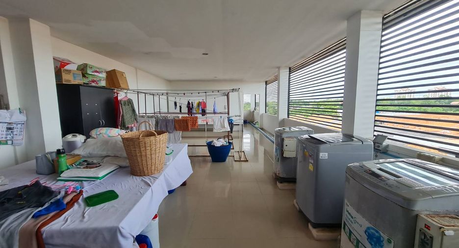 出售 42 卧室 酒店 在 Mueang Rayong, Rayong