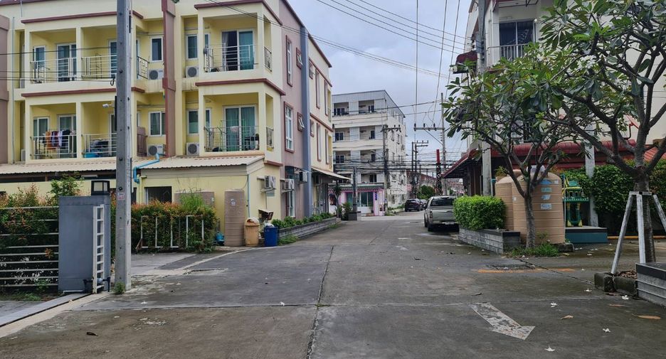 出售 42 卧室 酒店 在 Mueang Rayong, Rayong