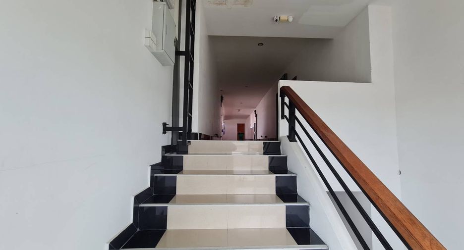 出售 42 卧室 酒店 在 Mueang Rayong, Rayong