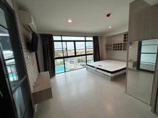 For sale 1 Beds condo in Mueang Pathum Thani, Pathum Thani