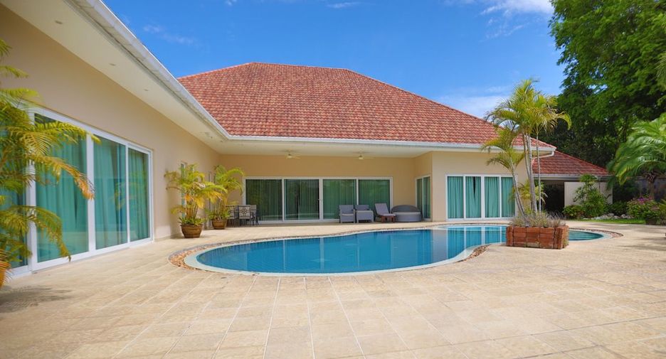 For rent and for sale 5 bedrooms house in East Pattaya, Pattaya