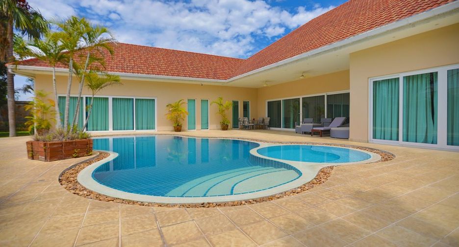 For rent and for sale 5 bedrooms house in East Pattaya, Pattaya
