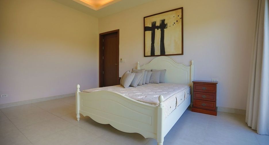 For rent and for sale 5 bedrooms house in East Pattaya, Pattaya