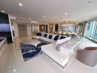 For rent そして for sale 4 Beds house in Yan Nawa, Bangkok
