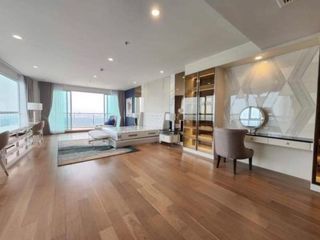 For rent そして for sale 4 Beds house in Yan Nawa, Bangkok