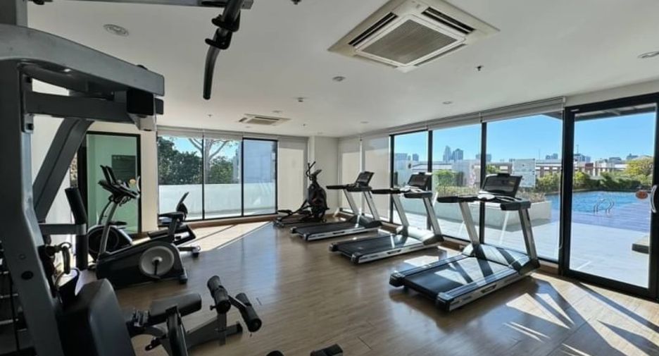 Condo en alquiler de 1 habitaciones en Si Racha, Chonburi