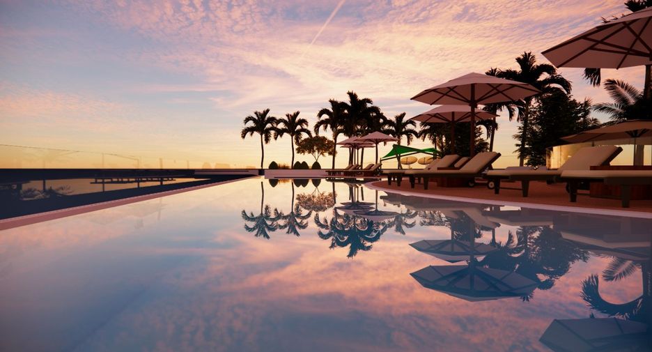 For sale 4 bedrooms condo in Mueang Phuket, Phuket