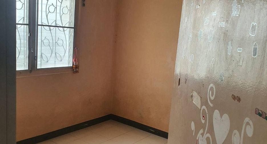 À vendre 1 chambre appartement à Khlong Sam Wa, Bangkok