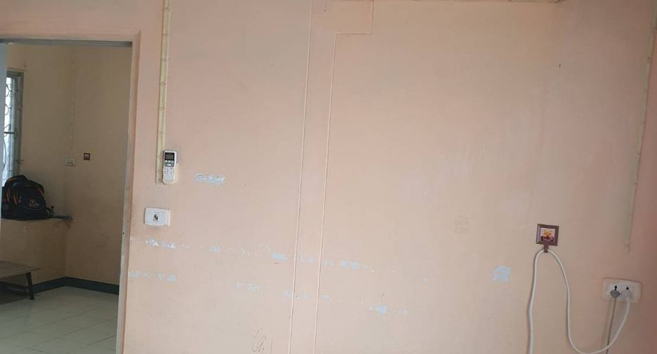 À vendre 1 chambre appartement à Khlong Sam Wa, Bangkok