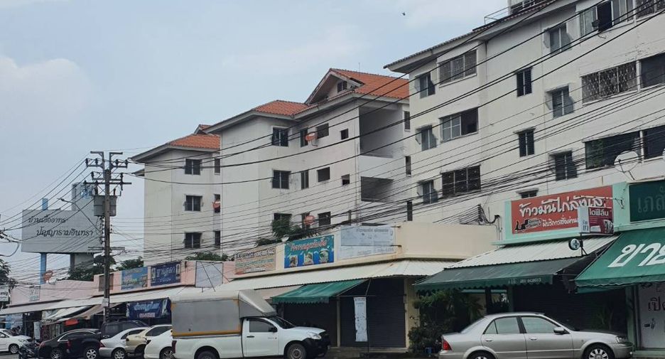 À vendre 1 chambre appartement à Khlong Sam Wa, Bangkok