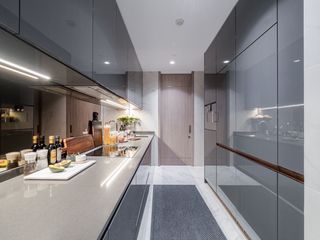 Condo en venta de 2 habitaciones en Khlong Toei, Bangkok