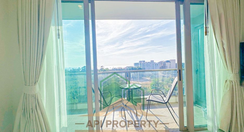 For rent 2 bedrooms condo in Bang Lamung, Chonburi