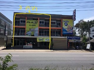For sale 3 bed retail Space in Ban Na, Nakhon Nayok