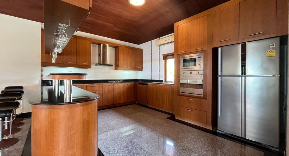 For sale 3 bed villa in Nuea Khlong, Krabi