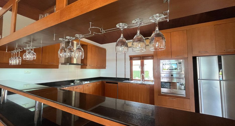 For sale 3 bed villa in Nuea Khlong, Krabi