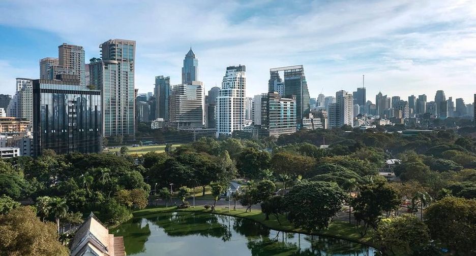 For rent and for sale 1 bed condo in Pathum Wan, Bangkok