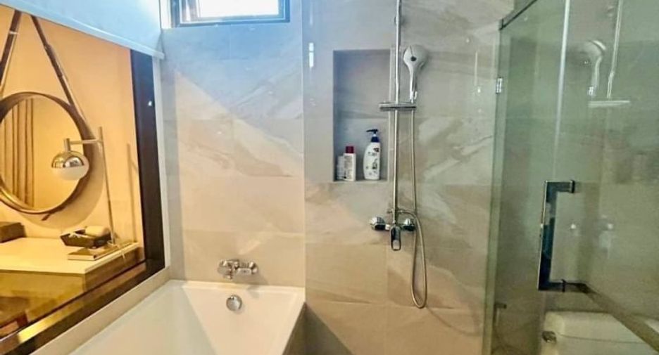 For rent 2 bedrooms condo in Si Racha, Chonburi