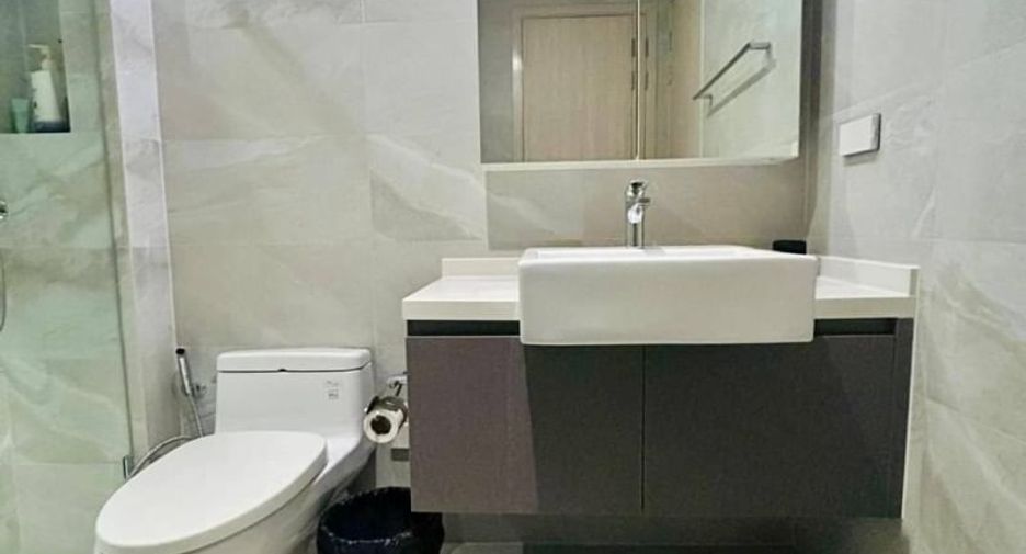 For rent 2 bedrooms condo in Si Racha, Chonburi