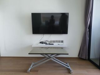 Wohnung zur Miete mit 1 Zimmer in Bang Rak, Bangkok