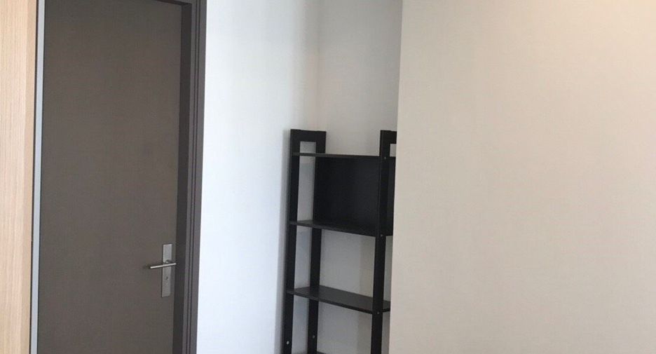 Wohnung zur Miete mit 1 Zimmer in Bang Rak, Bangkok