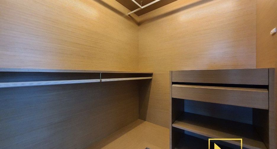 Condo en alquiler de 1 habitaciones en Khlong Toei, Bangkok