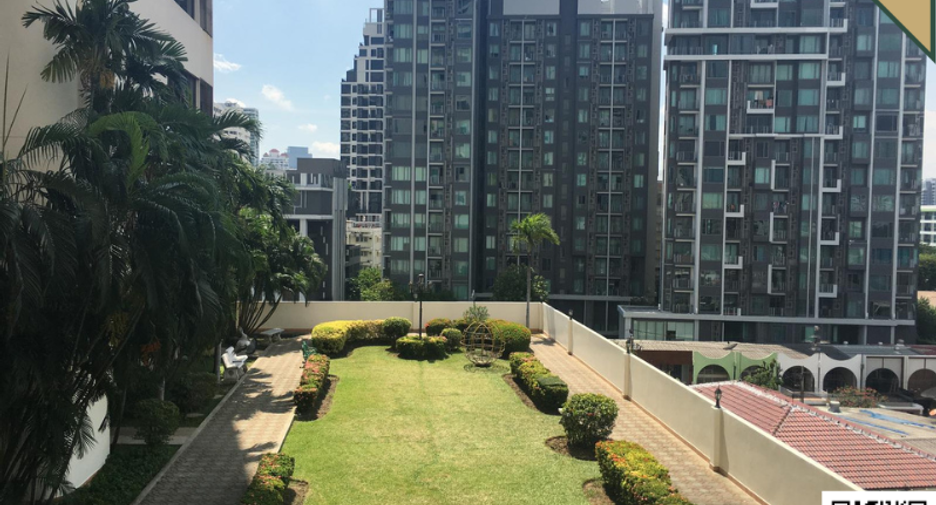 Condo en venta de 4 habitaciones en Watthana, Bangkok