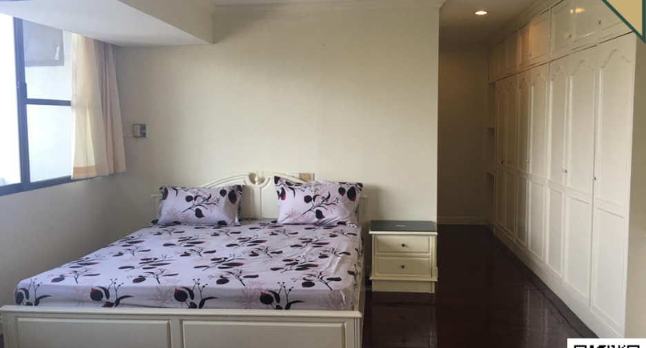 Condo en venta de 4 habitaciones en Watthana, Bangkok