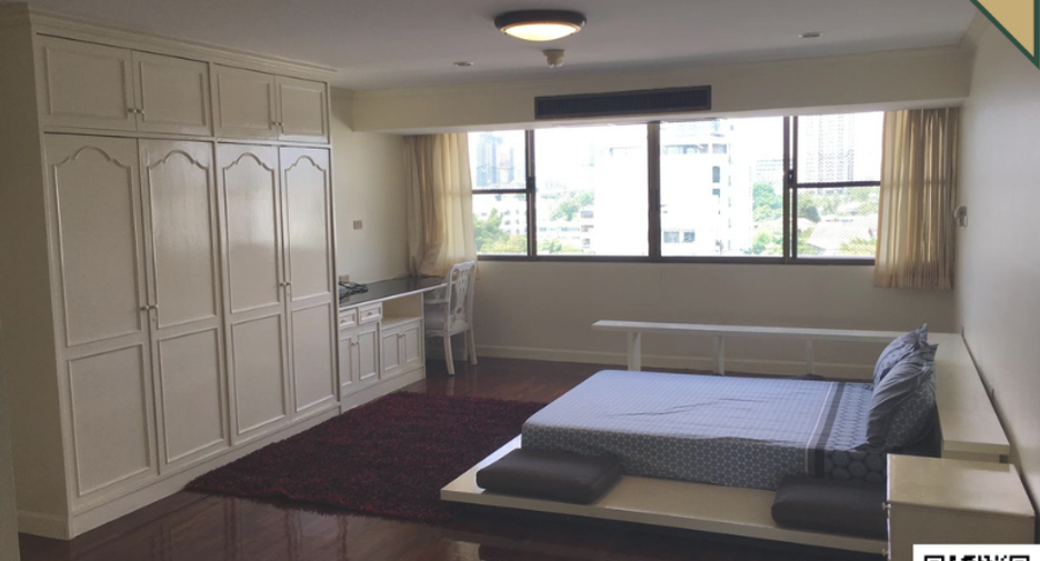 Condo en venta de 4 habitaciones en Watthana, Bangkok
