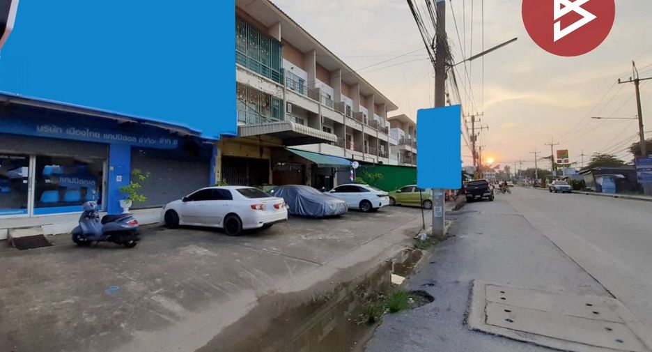For rent and for sale 3 bed retail Space in Mueang Samut Sakhon, Samut Sakhon