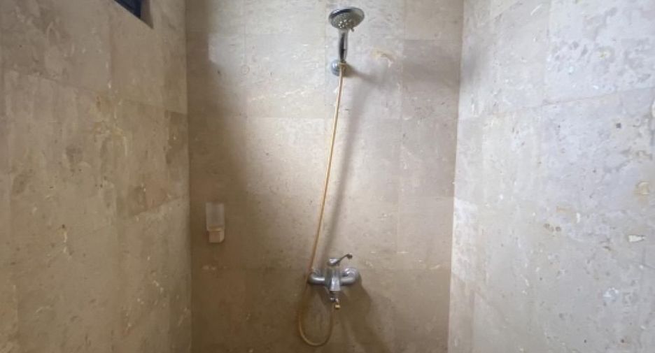 For rent 3 ベッドルーム house in Yan Nawa, Bangkok