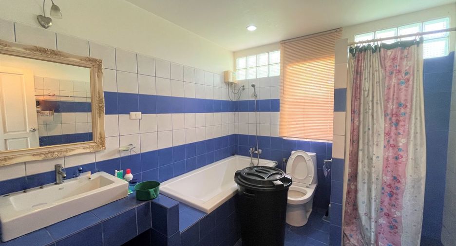 For sale 3 bedrooms house in Thai Mueang, Phang Nga