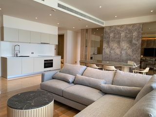 For rent 4 bedrooms condo in Khlong San, Bangkok