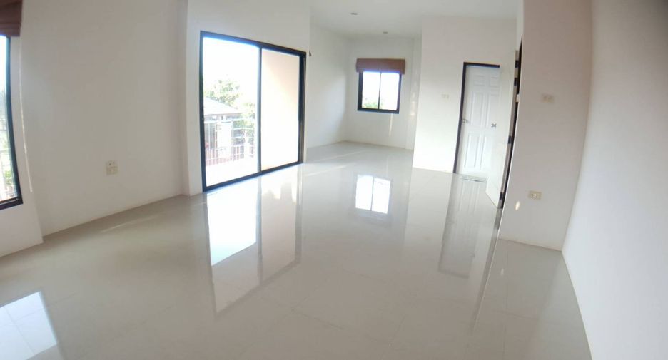 For sale 3 Beds house in Mueang Surat Thani, Surat Thani
