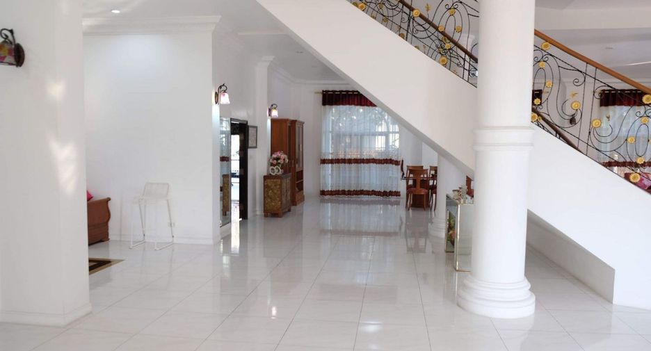 For sale 6 bedrooms house in Bang Lamung, Chonburi