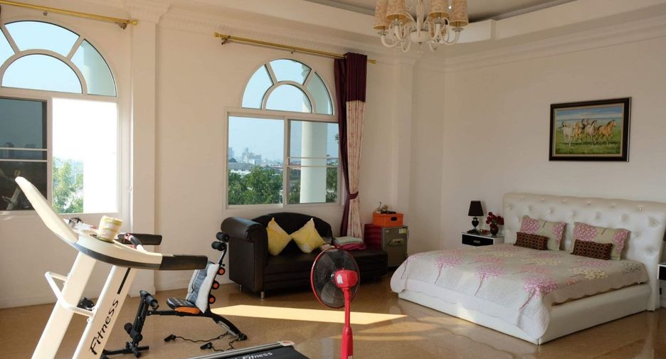For sale 6 bedrooms house in Bang Lamung, Chonburi