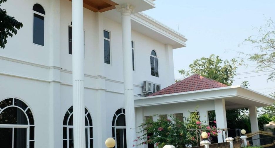 For sale 6 bedrooms house in Bang Lamung, Chonburi