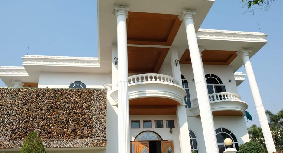 For sale 6 bedrooms house in Bang Lamung, Chonburi