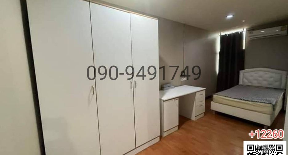 For rent 2 bedrooms condo in Wang Thonglang, Bangkok