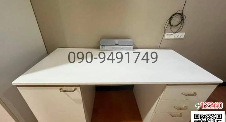 For rent 2 bedrooms condo in Wang Thonglang, Bangkok
