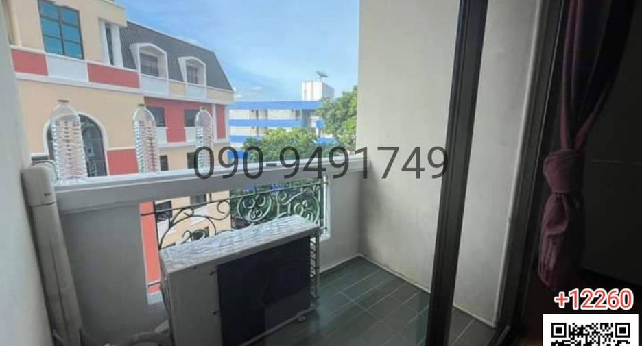 For rent 2 bedrooms condo in Wang Thonglang, Bangkok