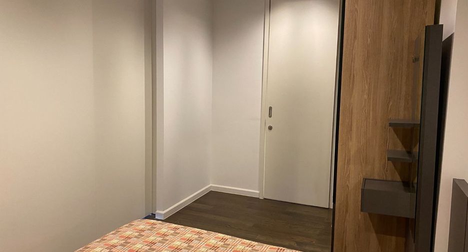 For rent 1 bed condo in Sathon, Bangkok