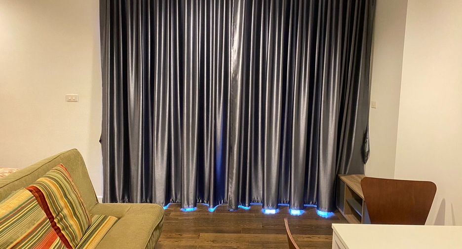 For rent 1 bed condo in Sathon, Bangkok