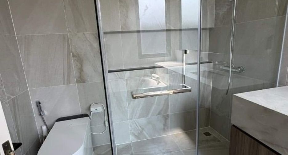 For rent 2 bedrooms house in Suan Luang, Bangkok